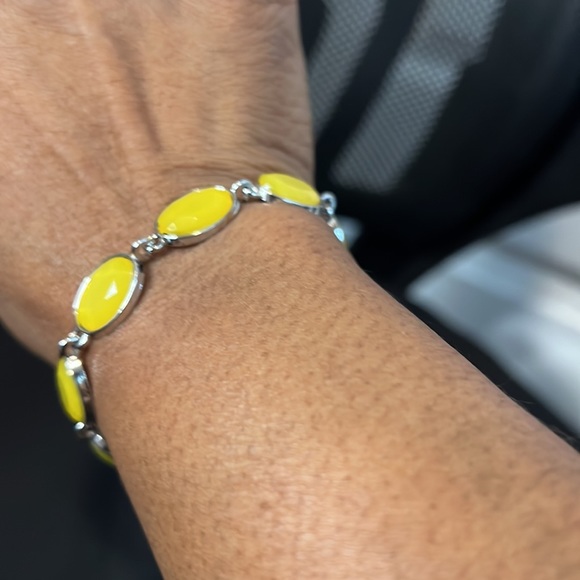 Yellow stone bracelet with silver accent. Extender enclosure to adjust fit. - Picture 2 of 5